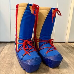 Vintage 1980s Korean moon boots